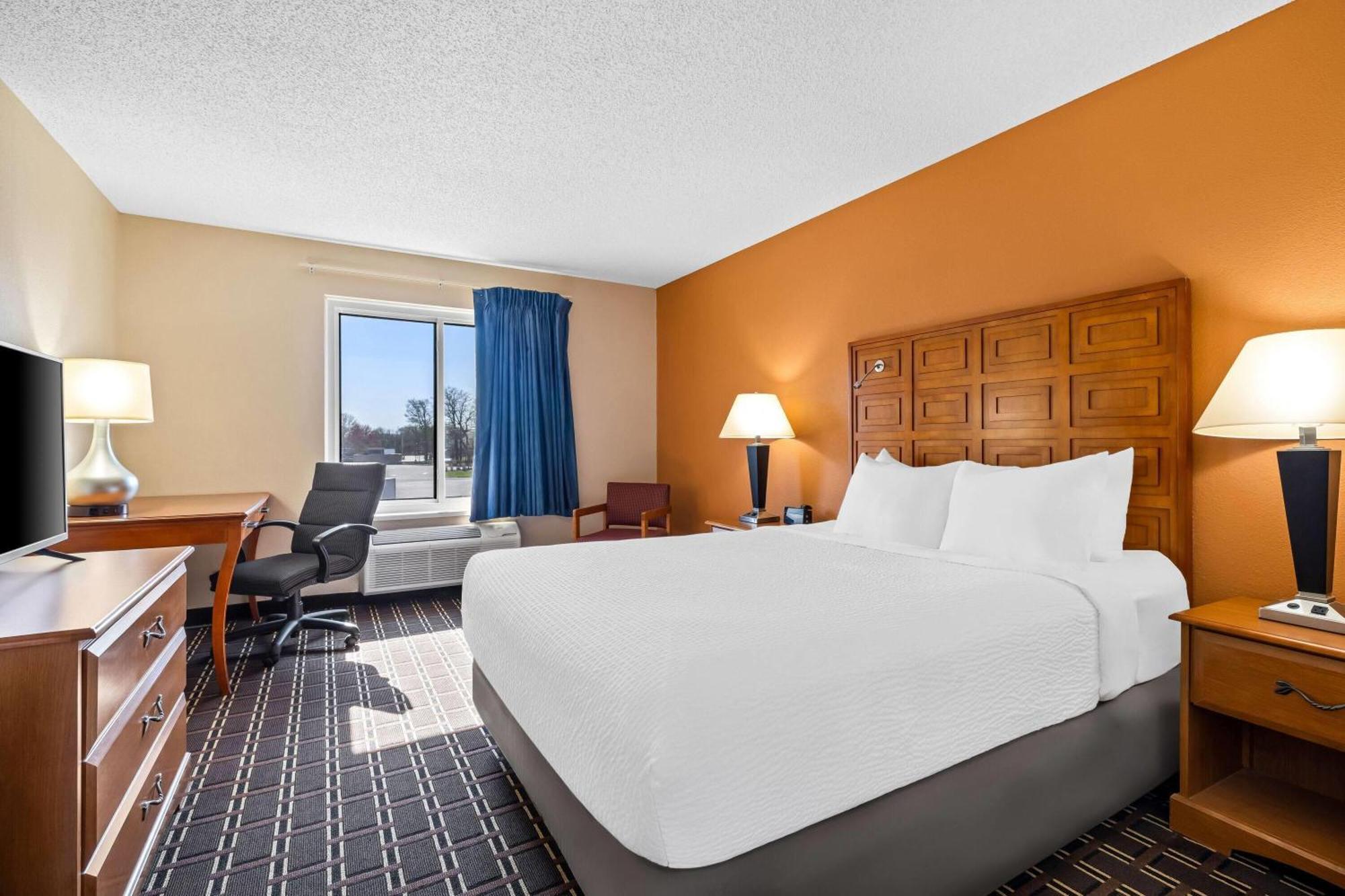 Days Inn By Wyndham Black River Falls - Access To Atv Trail Dış mekan fotoğraf