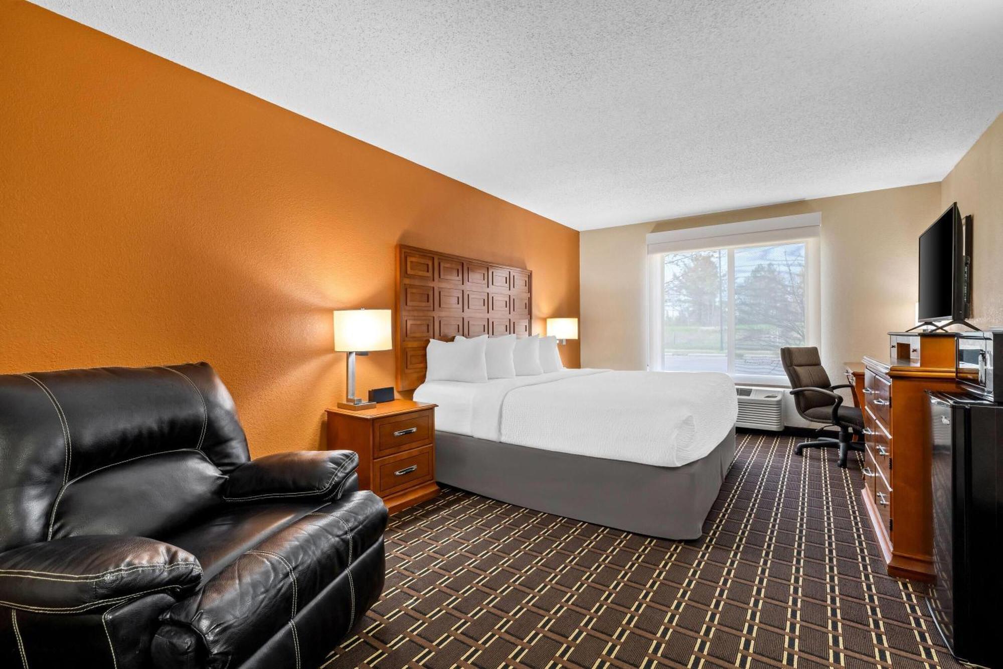 Days Inn By Wyndham Black River Falls - Access To Atv Trail Dış mekan fotoğraf